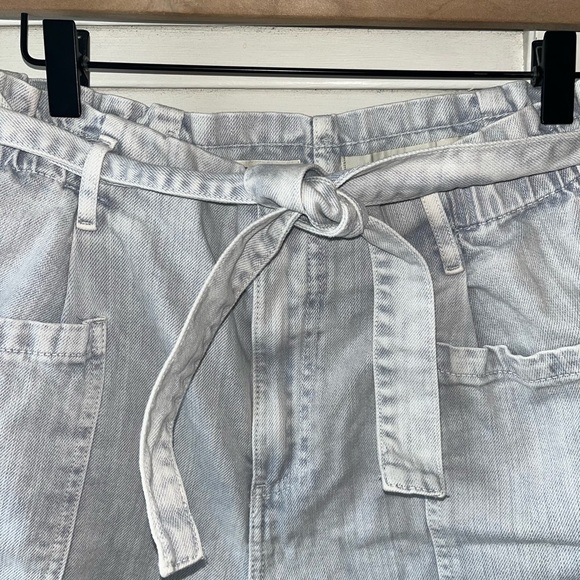 Anthropologie Pilcro Ultra High-Rise Acid Wash Denim Shorts size 27 - Picture 4 of 6